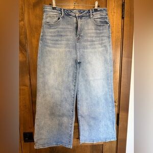 RISEN wide leg cropped jeans - size 15